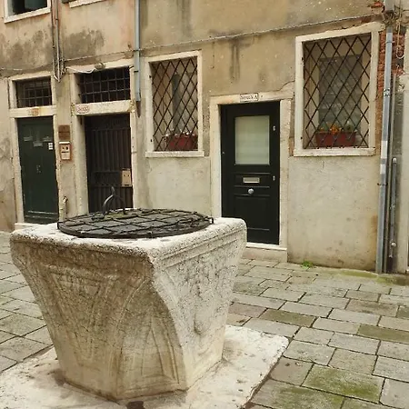 La Poetessa Apartamento